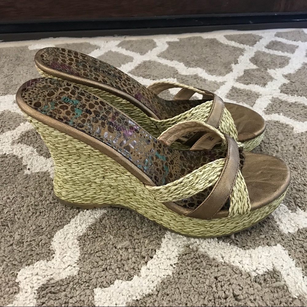 New with defect Boston Proper Sandals. Size 7